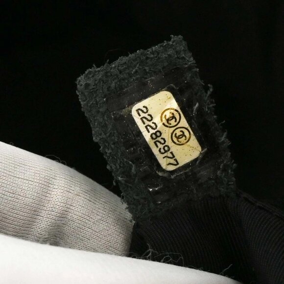 Chanel Black Beige Calfskin Featherweight Bowling Bag - Picture 10 of 10